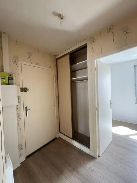 Appartement à louer, 32m², Puteaux
