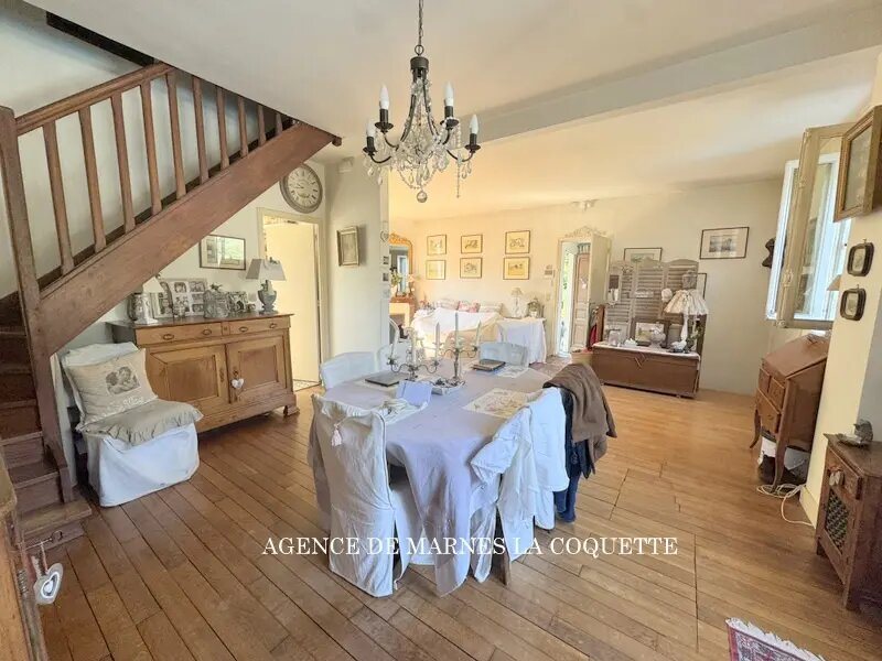 Maison à vendre, 150m², Vaucresson