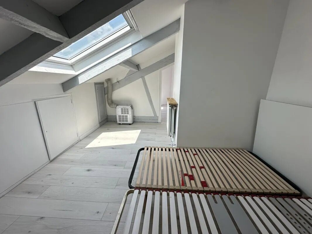 Appartement à louer, 54m², Courbevoie