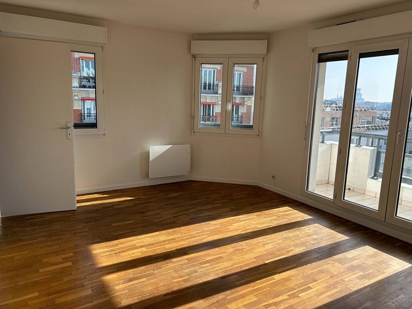 Appartement à louer, 45m², Courbevoie