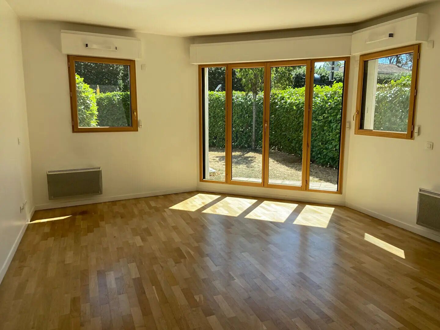 Appartement à louer, 67m², Courbevoie