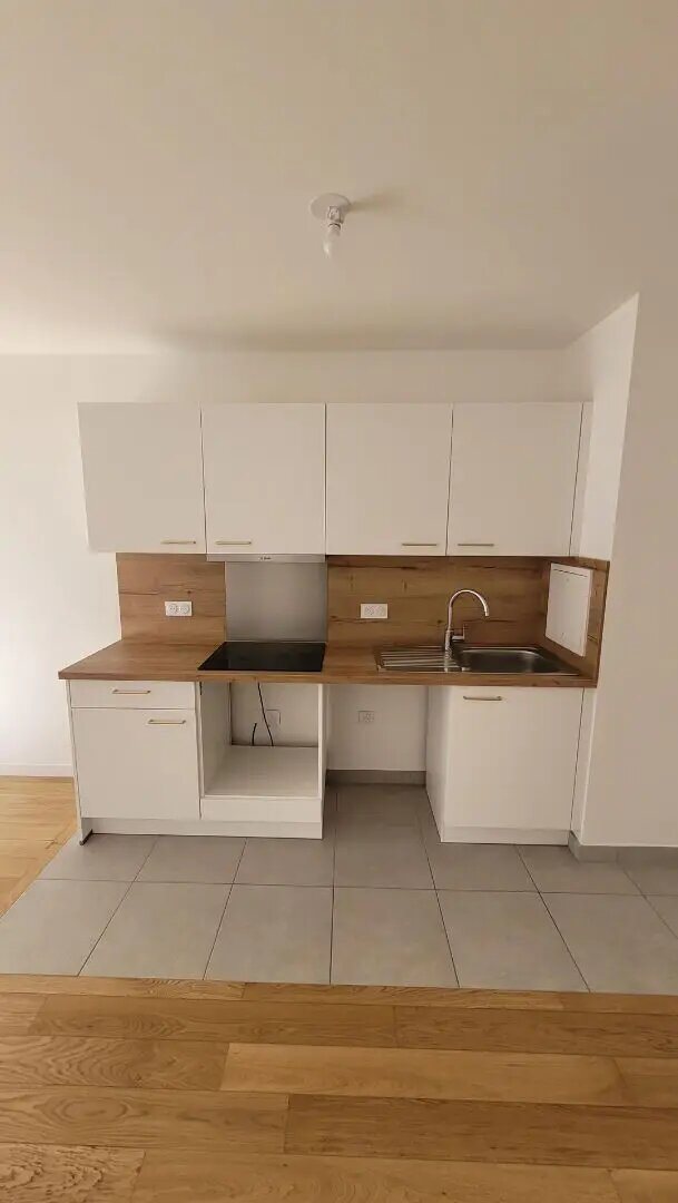 Appartement à louer, 44m², Clichy