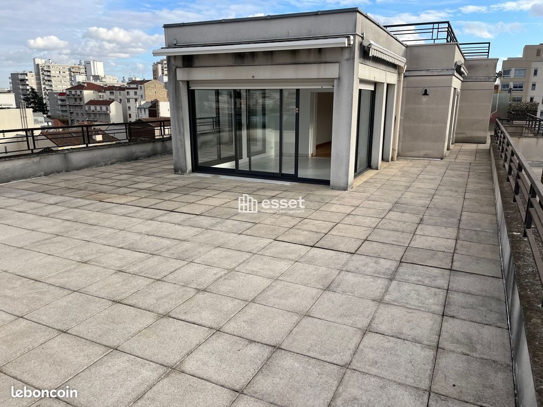 Appartement à louer, 114m², Courbevoie