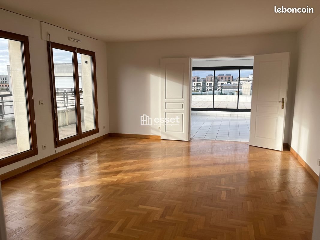 Appartement à louer, 114m², Courbevoie