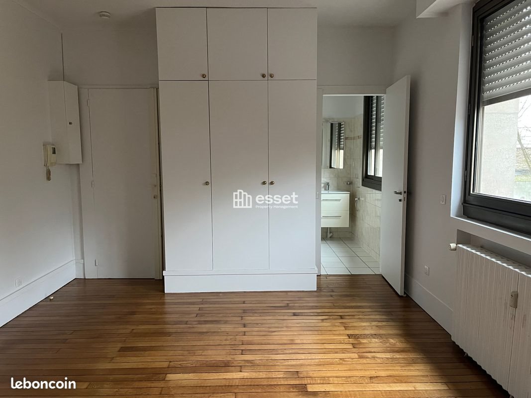 Appartement à louer, 25m², Saint-Cloud