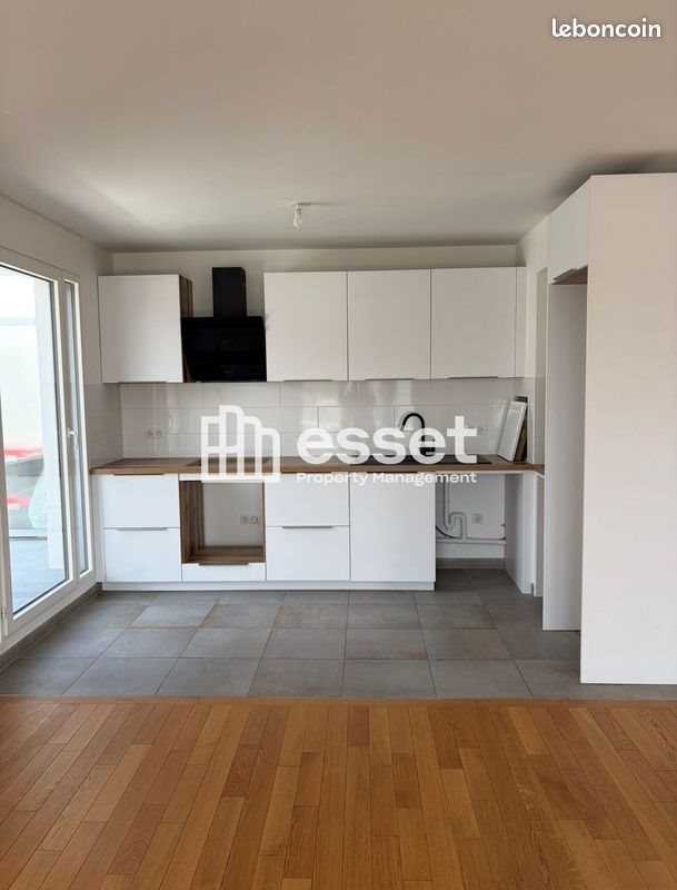 Appartement à louer, 111m², Rueil-Malmaison