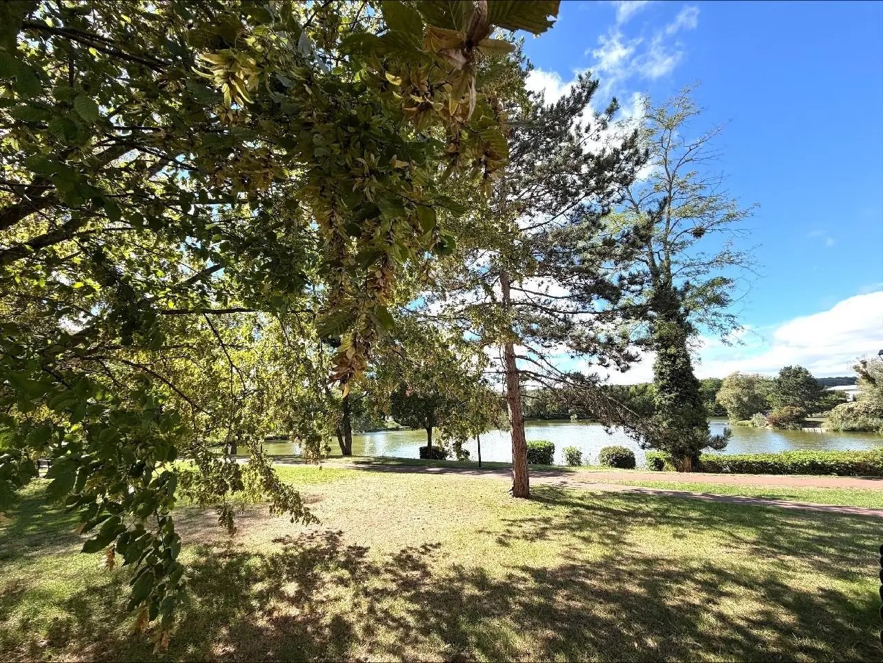 Appartement à louer, 2m², L'Isle-Adam