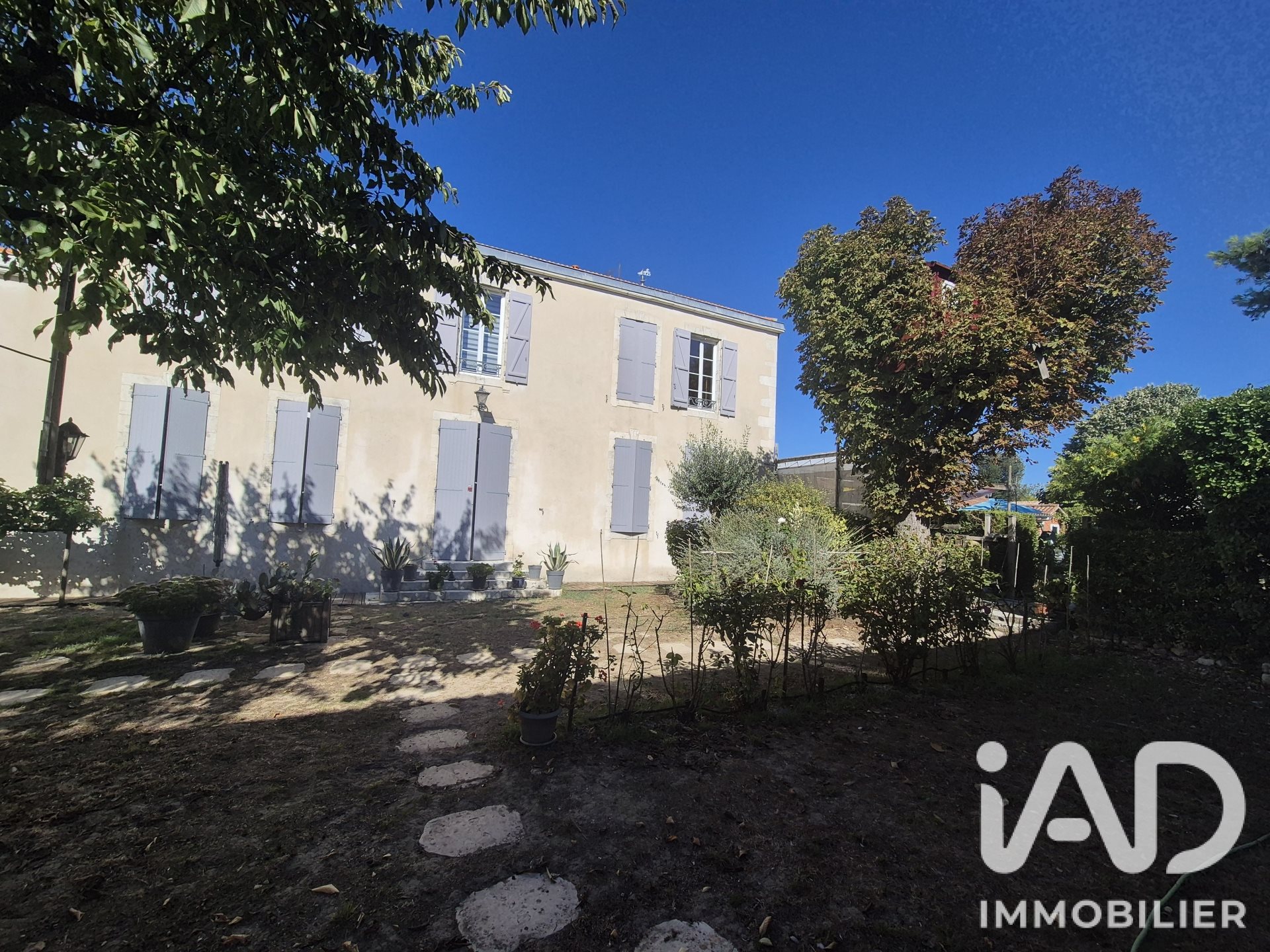 Maison à vendre, 574m², Bourgneuf