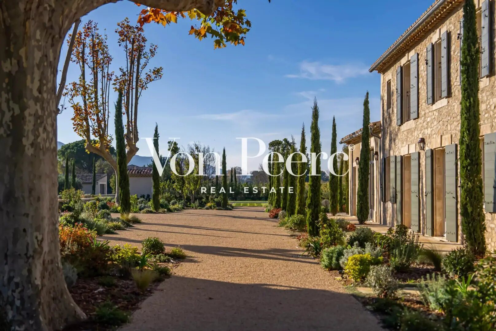 Maison à vendre, 400m², Eygalières