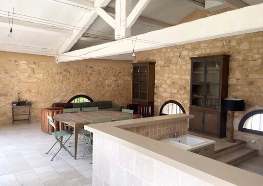 Maison 6 pièces 210 m² · à Maussane-les-Alpilles · 210 m² · 950 000 €
