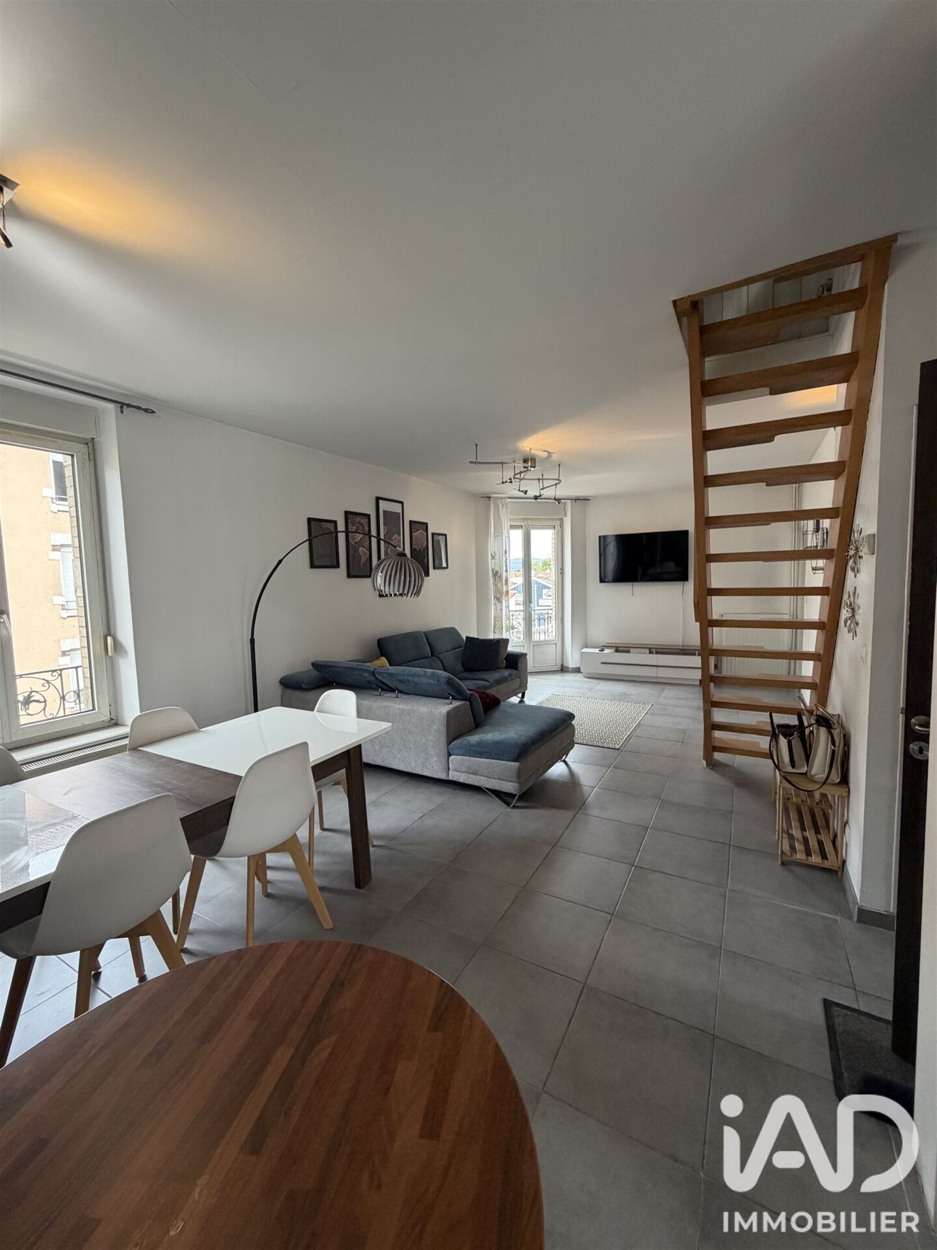 Appartement à vendre, 74m², Saint-Max