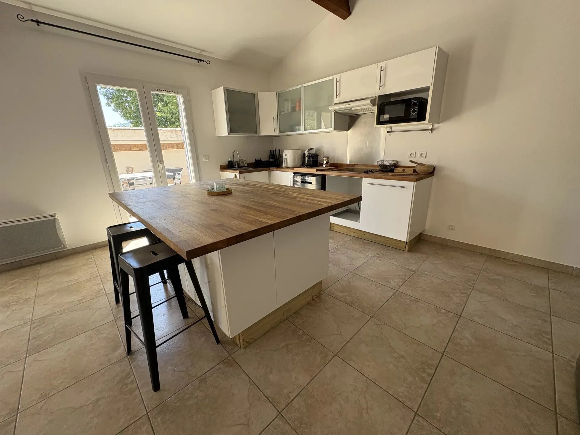 Appartement à louer, 110m², Jouques
