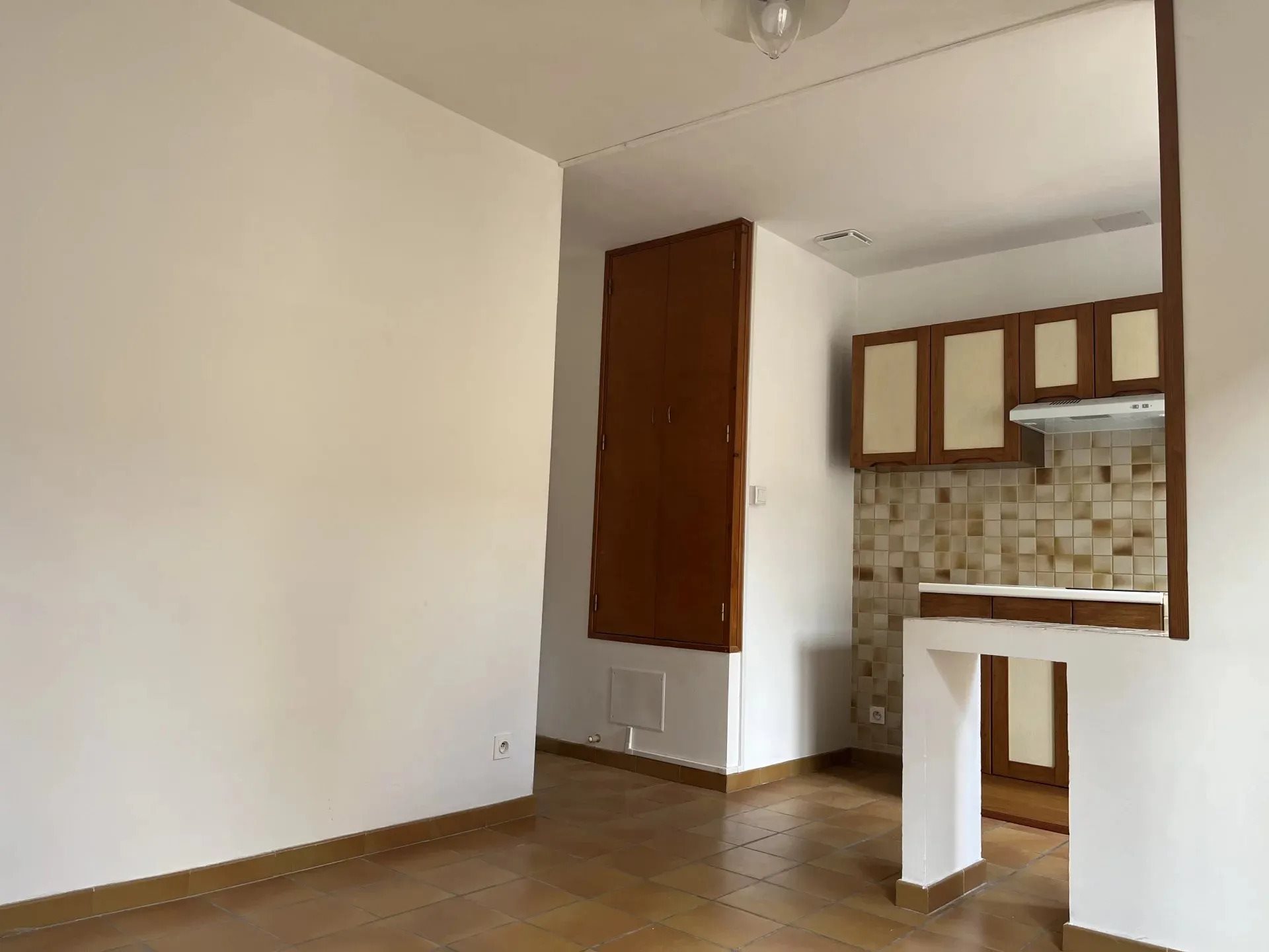 Appartement à louer, 35m², Jouques