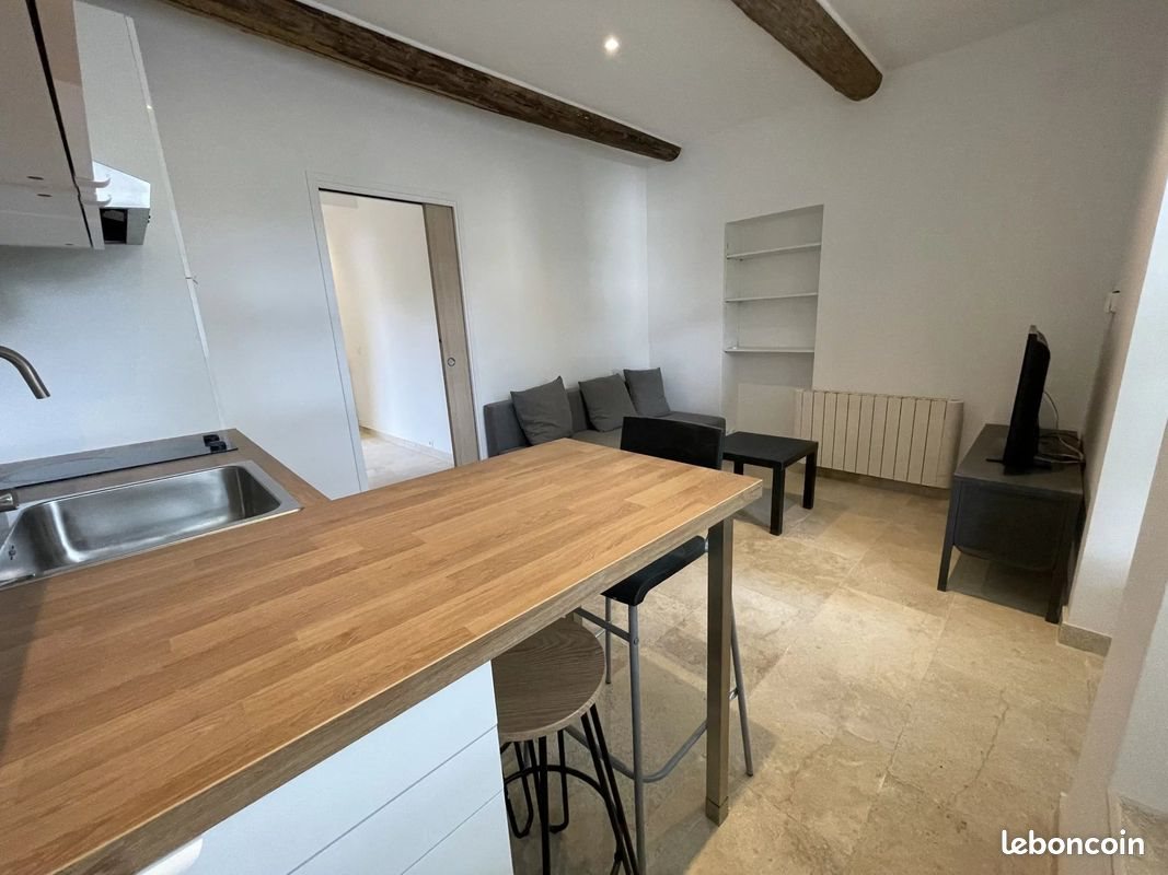 Appartement à louer, 24m², Saint-Paul-lès-Durance