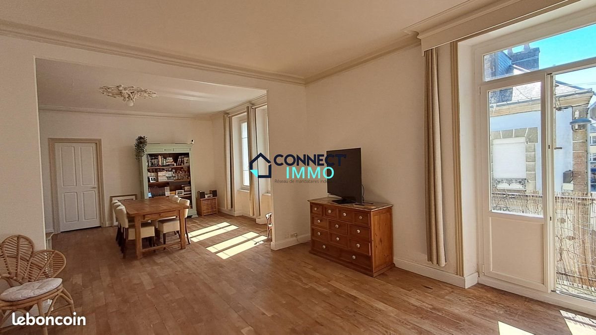 Maison à vendre, 220m², Gourin