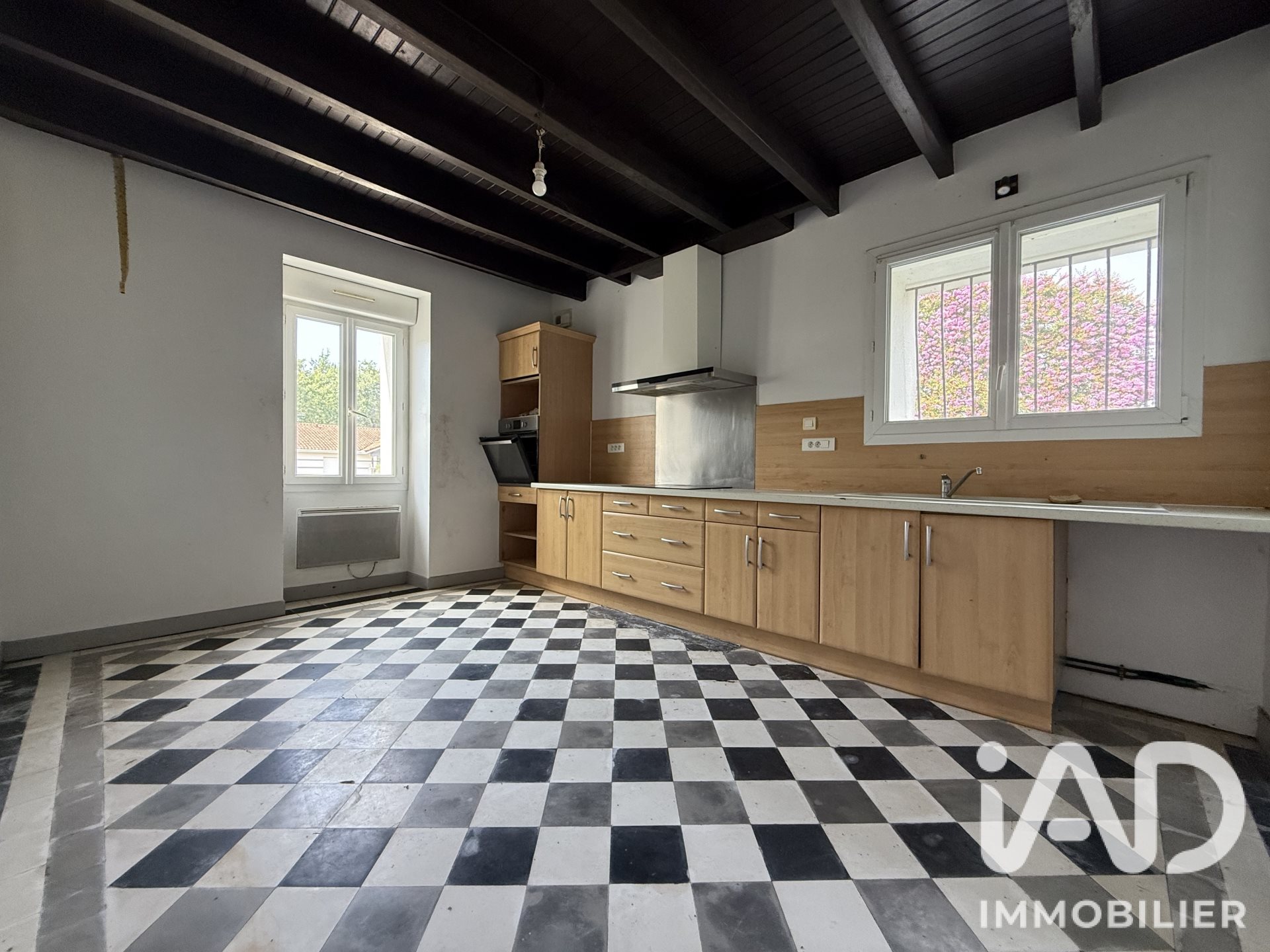 Maison à vendre, 220m², Bélus