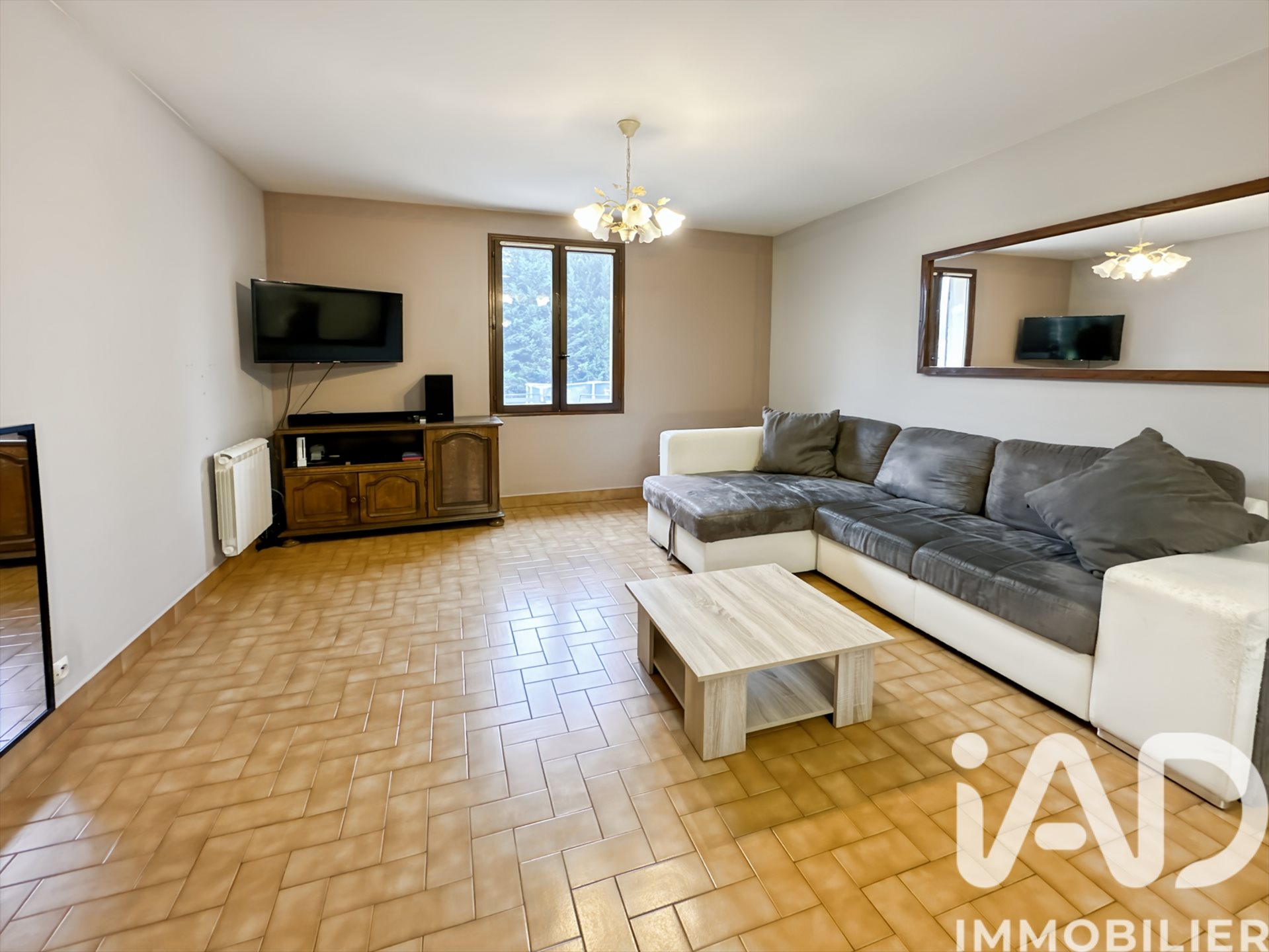 Maison à vendre, 121m², Villeblevin