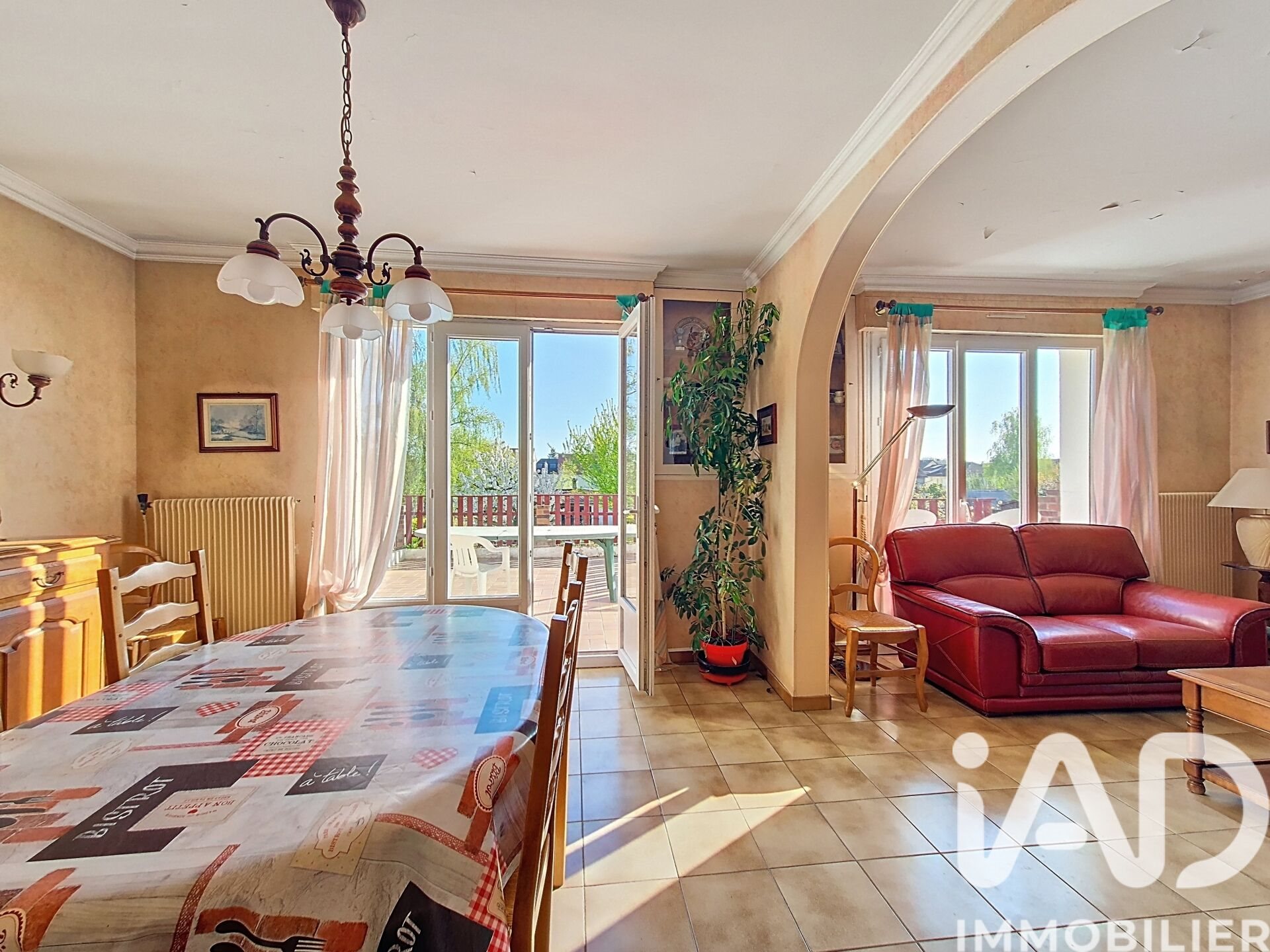 Maison à vendre, 130m², Le Mesnil-Saint-Denis