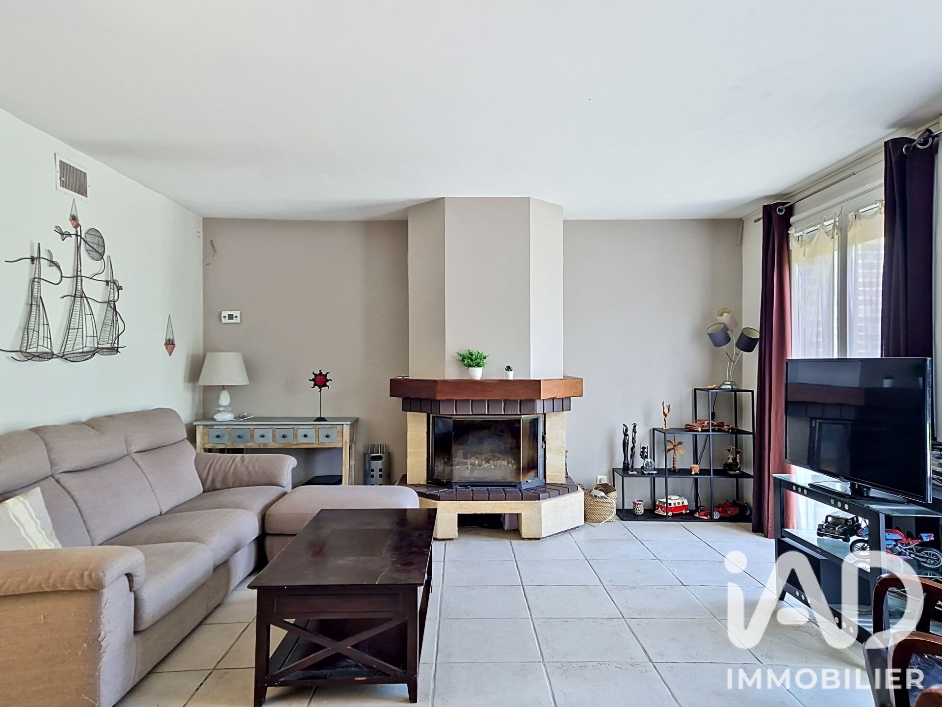 Maison à vendre, 132m², Le Mesnil-Saint-Denis