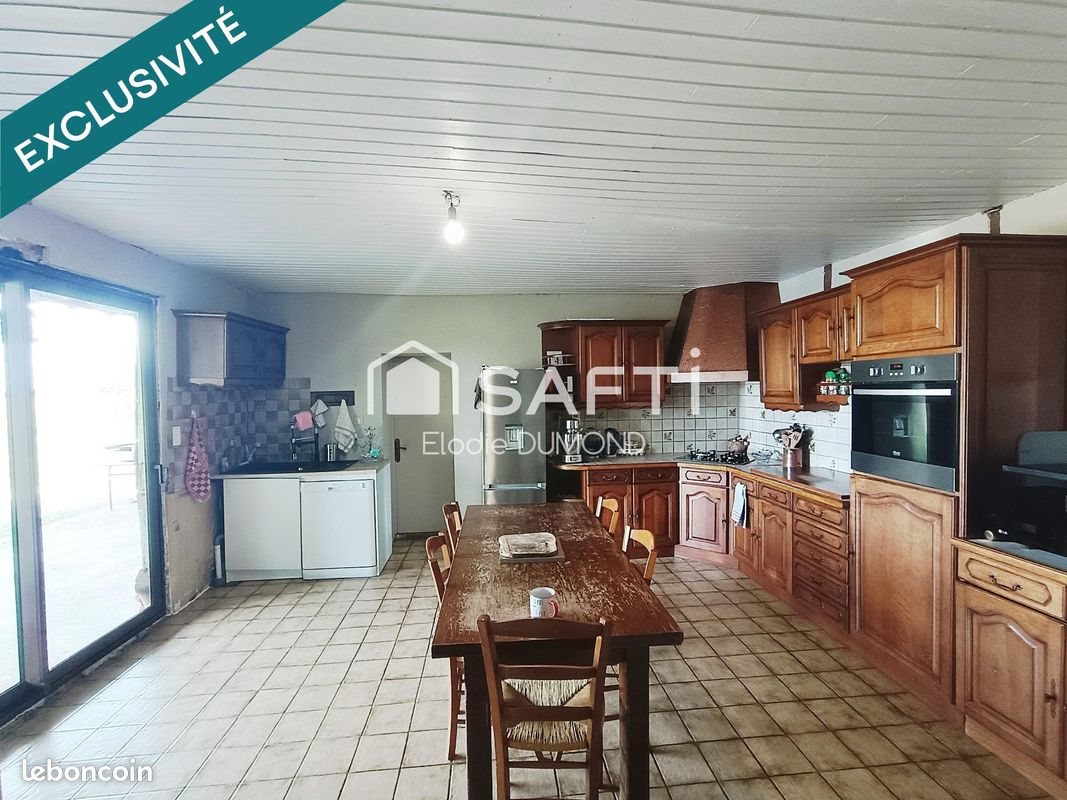 Maison à vendre, 168m², Saint-Etienne-du-Bois