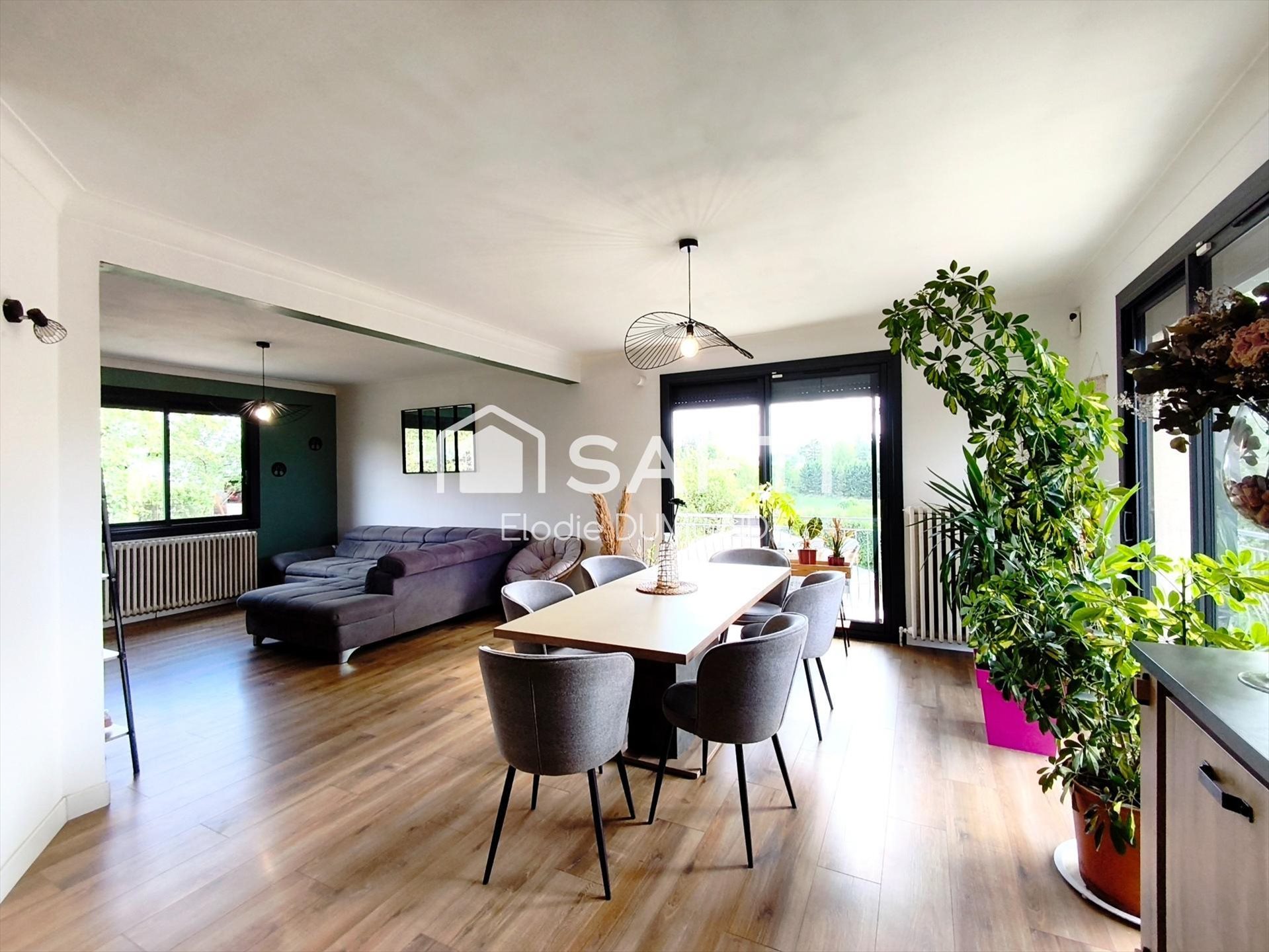 Maison à vendre, 264m², Saint-Amour