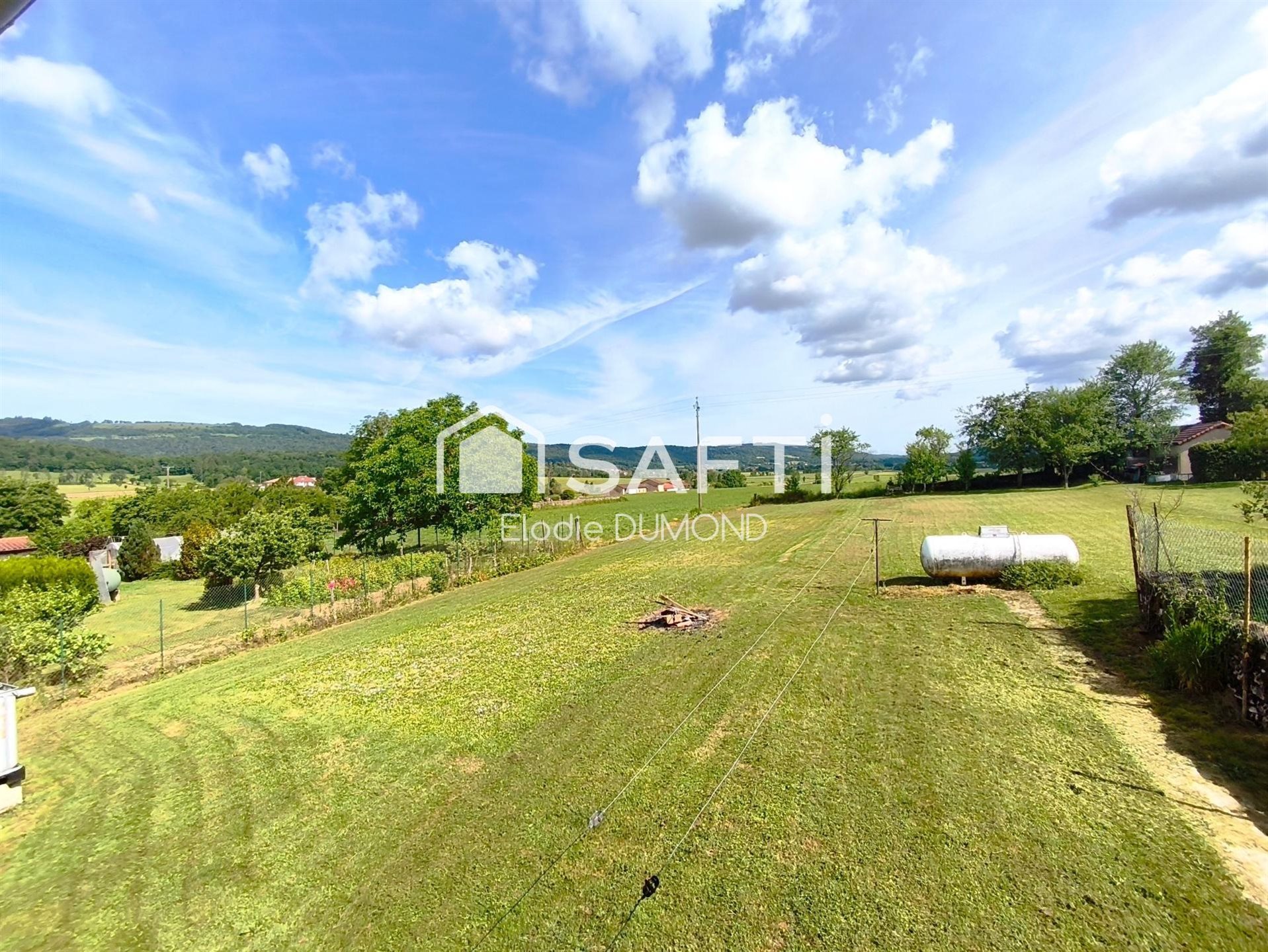 Maison à vendre, 109m², Saint-Amour