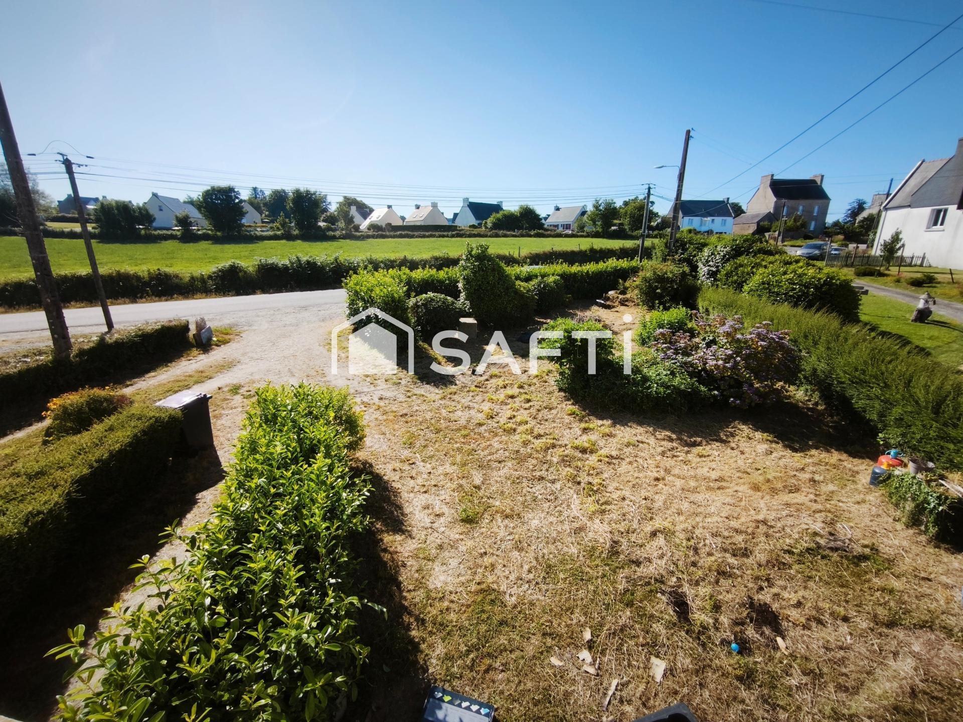 Maison à vendre, 127m², Plounéour-Ménez