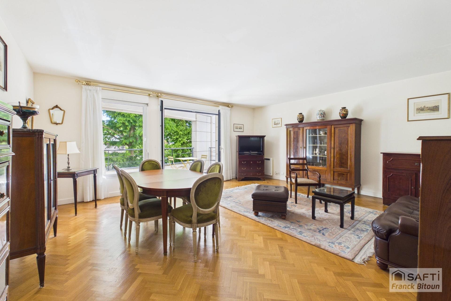Appartement à vendre, 79m², Courbevoie