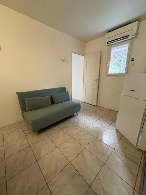 Appartement à louer, 28m², Ribaute-les-Tavernes