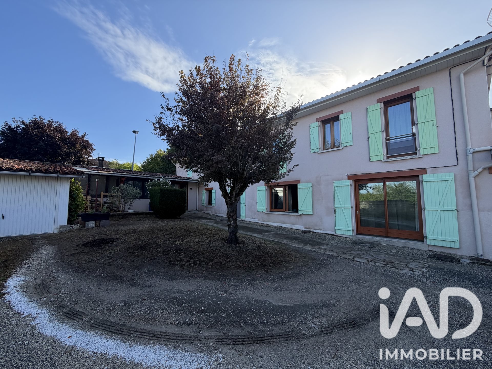 Maison à vendre, 127m², Gond-Pontouvre