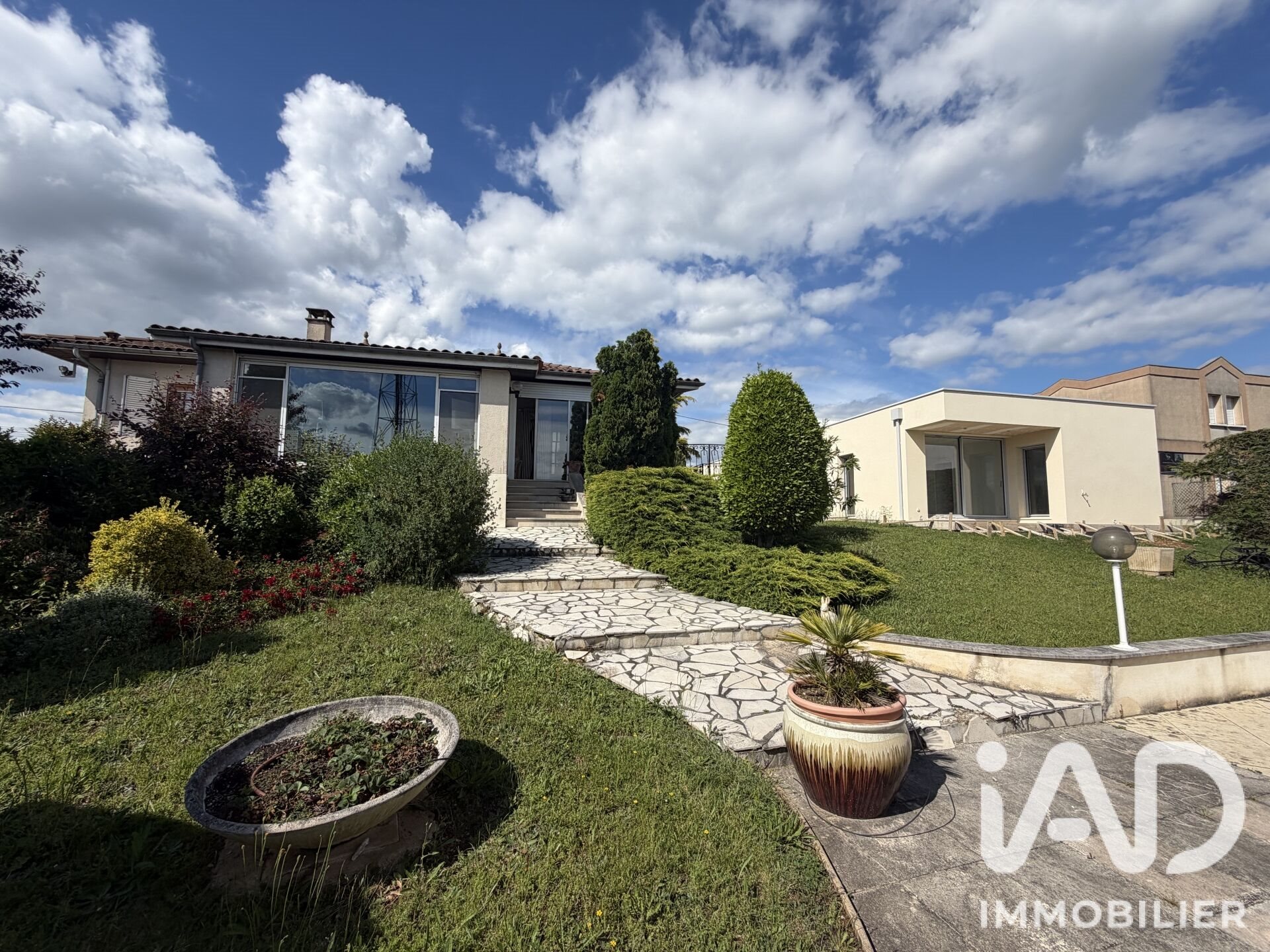 Maison à vendre, 240m², Champniers