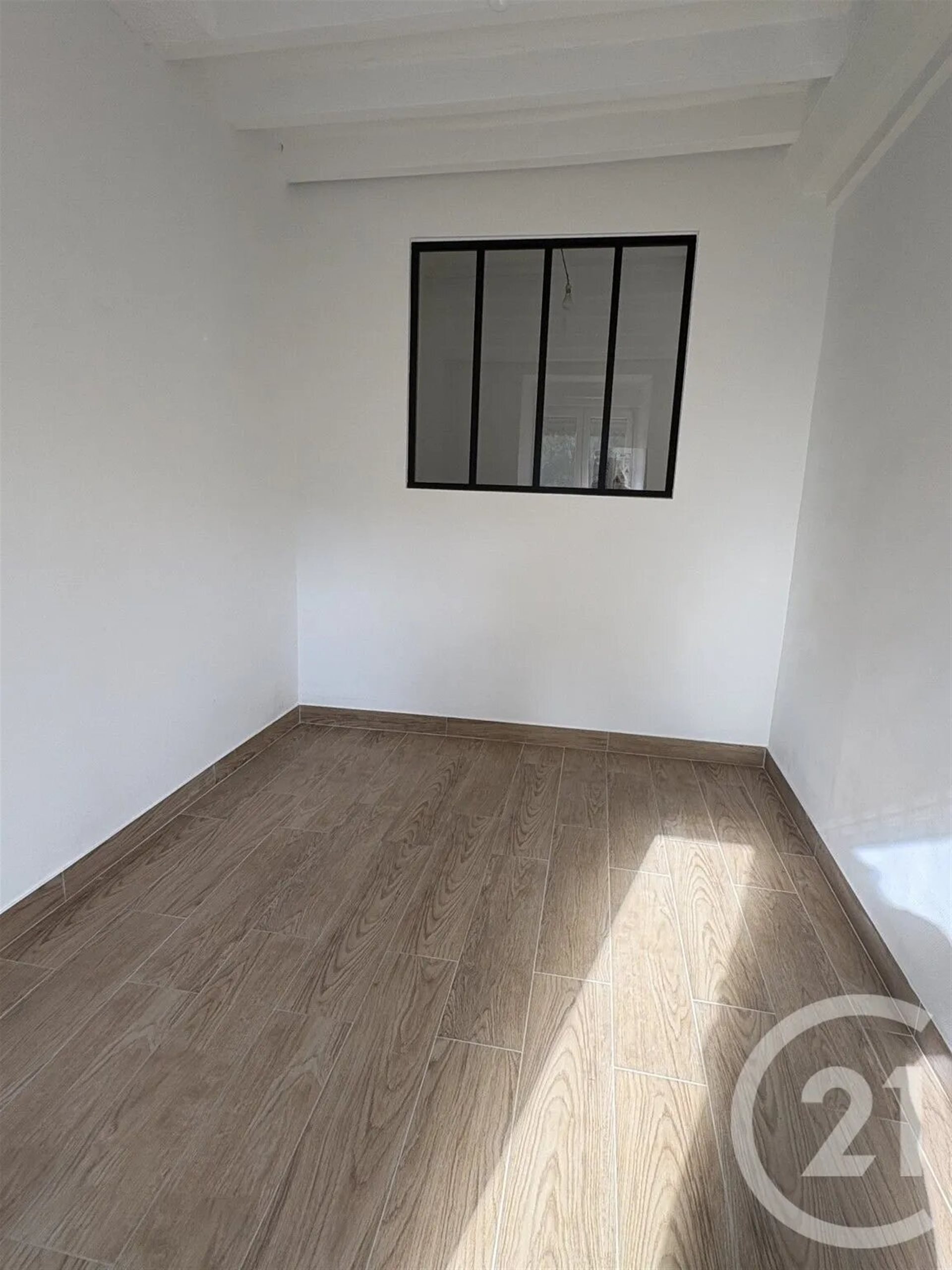 Appartement à louer, 35m², Saint-Jean-sur-Mayenne