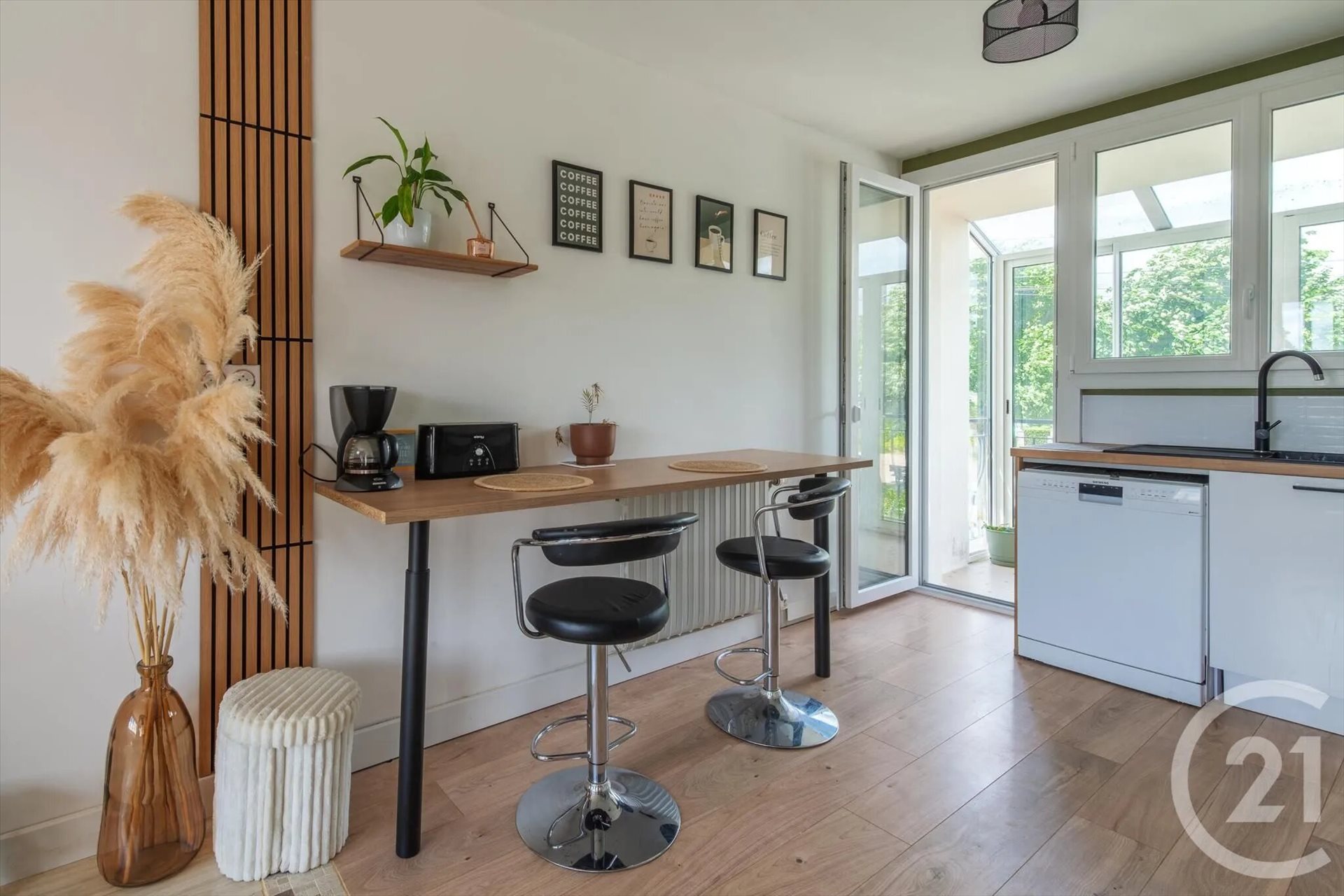 Maison à vendre, 102m², Laval