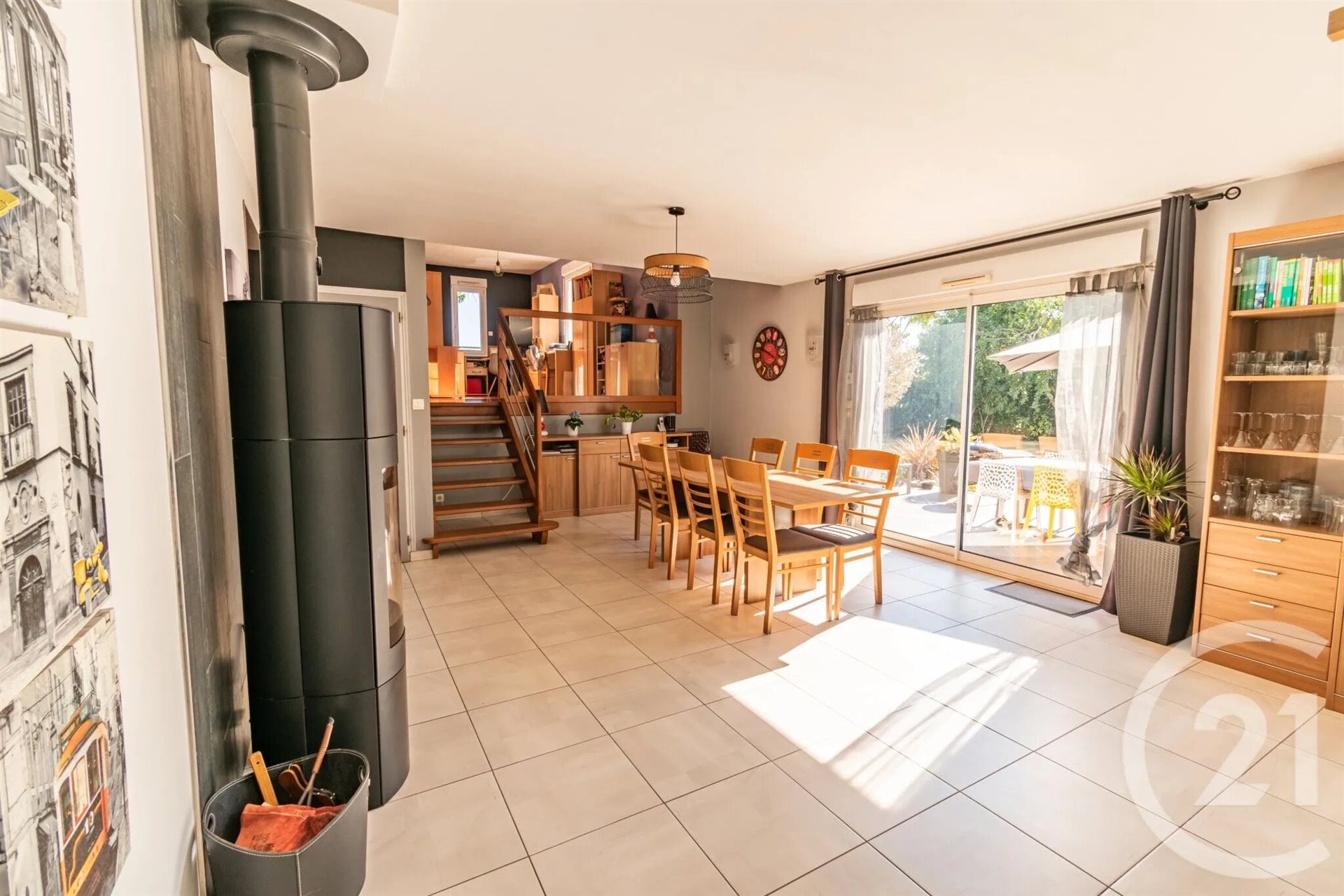 Maison à vendre, 185m², Nuillé-sur-Vicoin