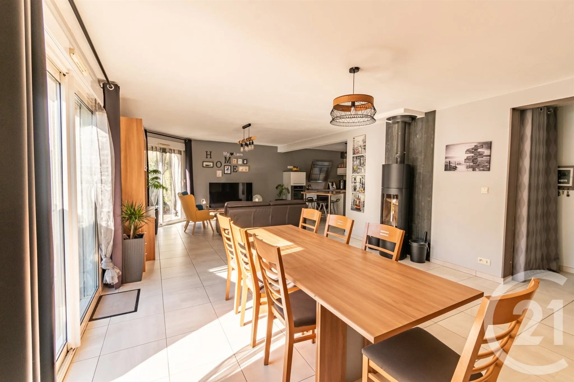 Maison à vendre, 185m², Nuillé-sur-Vicoin