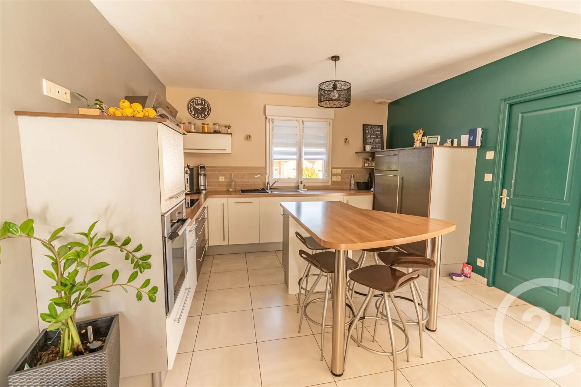 Maison à vendre, 185m², Nuillé-sur-Vicoin