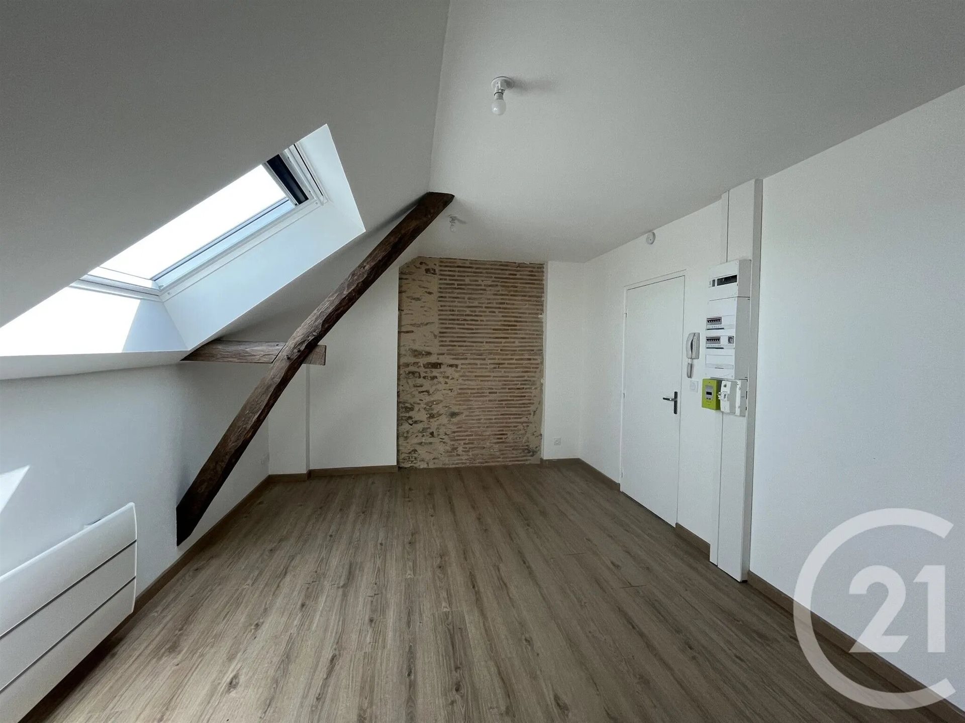 Appartement à louer, 20m², Saint-Berthevin