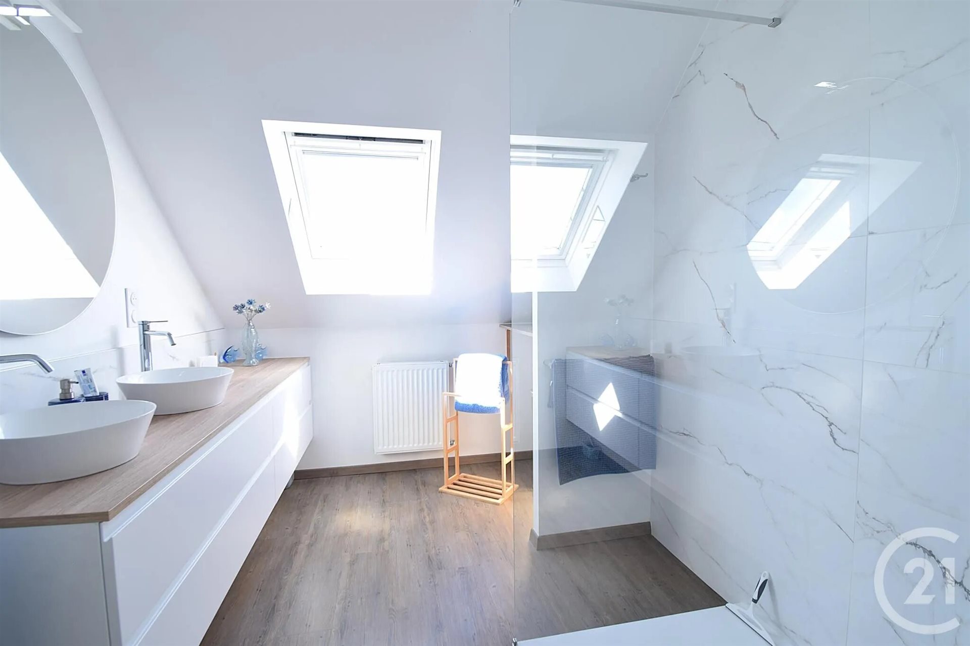 Maison à vendre, 111m², Saint-Berthevin