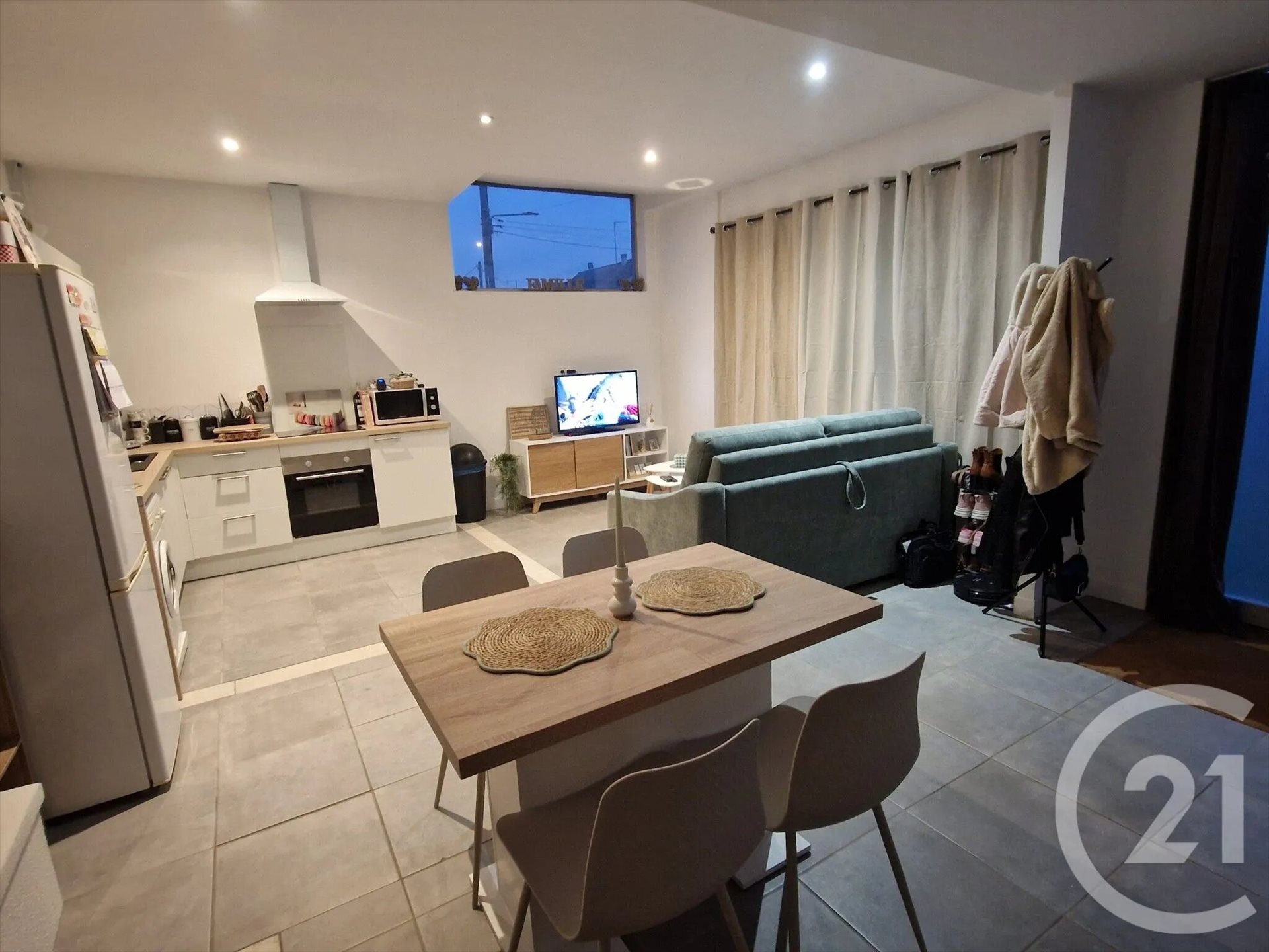 Appartement à louer, 47m², Andouillé