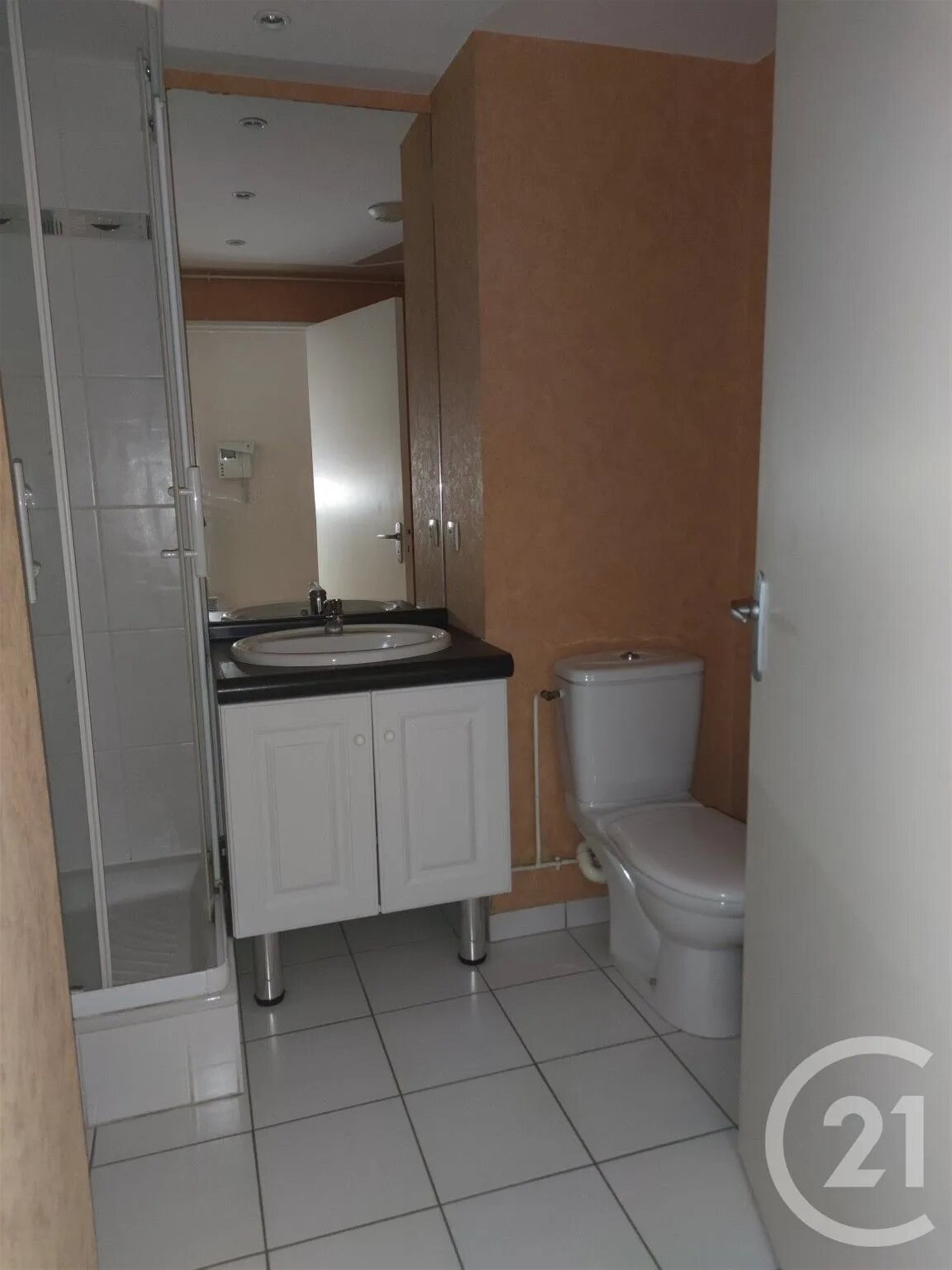 Appartement à louer, 21m², Laval
