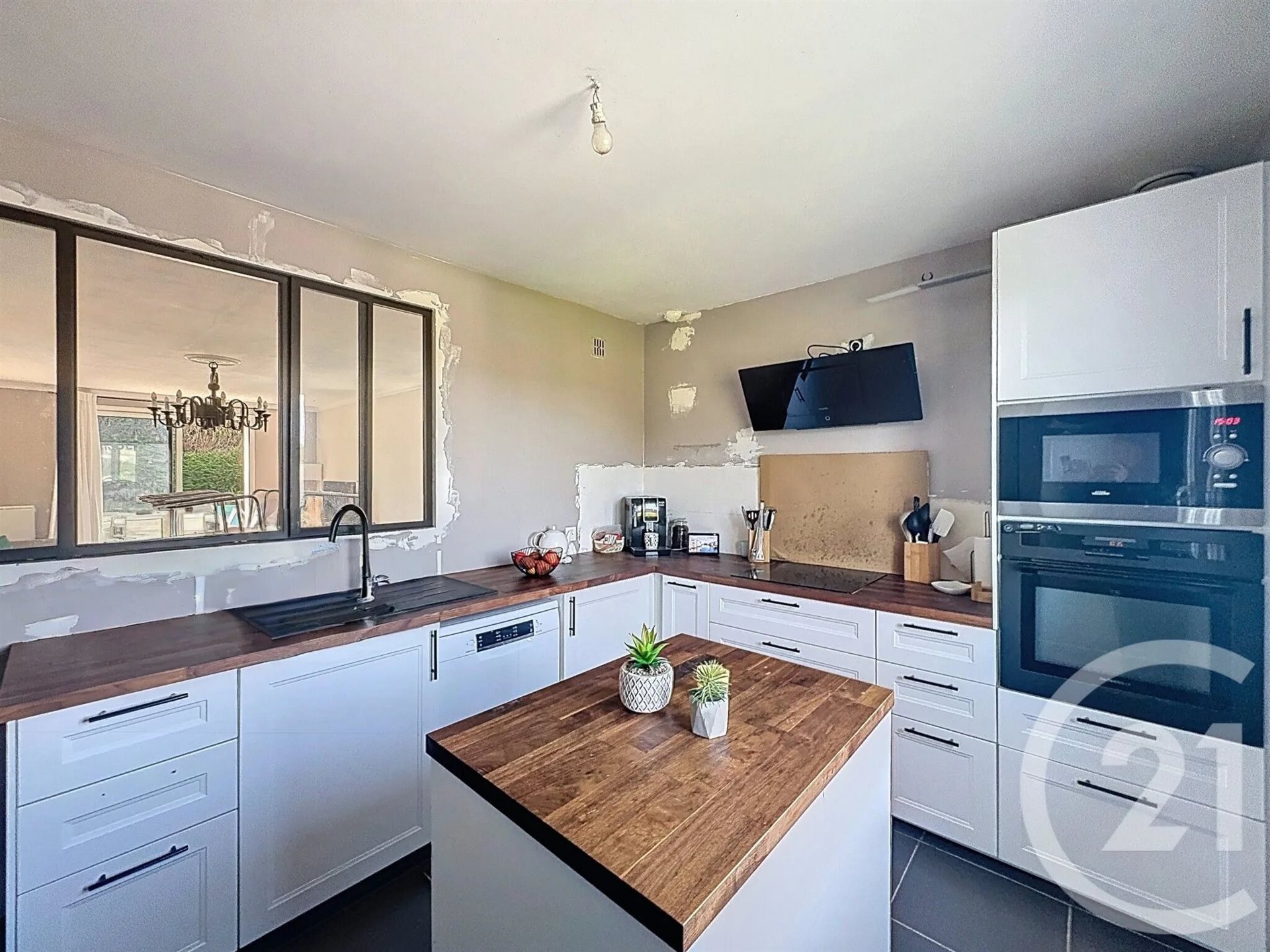 Maison à vendre, 90m², Saint-Ouën-des-Toits