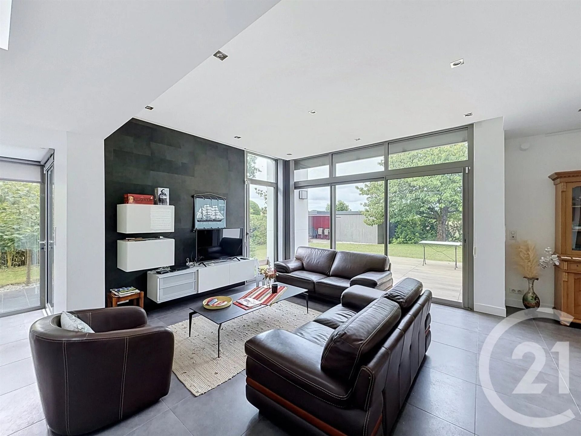 Maison à vendre, 243m², Saint-Erblon