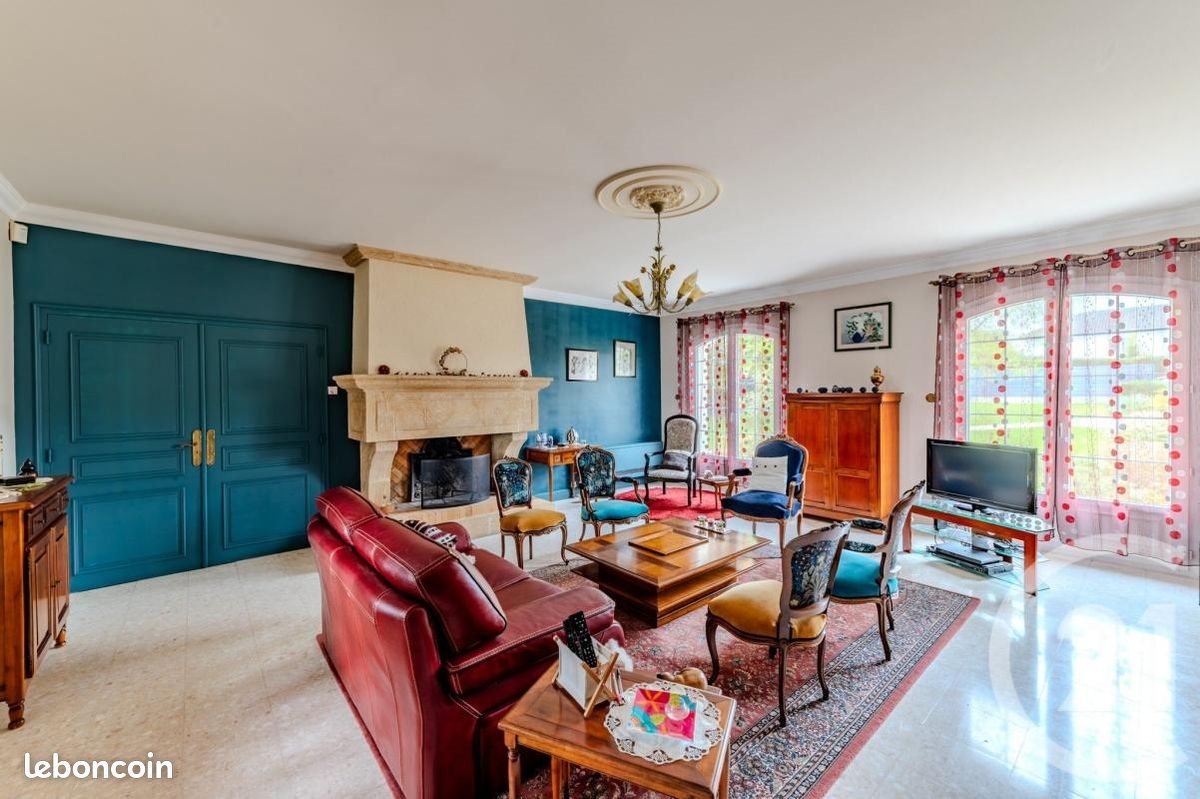 Maison à vendre, 238m², Saint-Berthevin