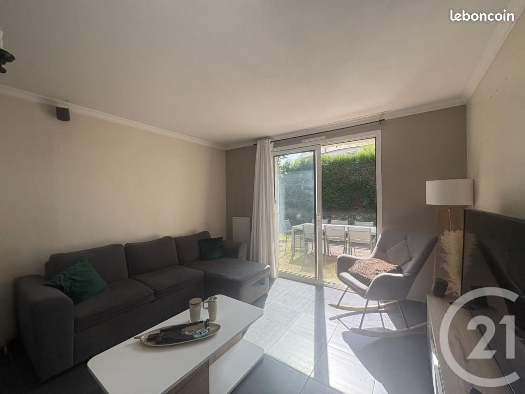 Maison à vendre, 90m², Le Genest-Saint-Isle