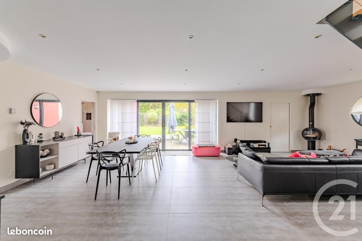 Maison à vendre, 331m², Bonchamp-lès-Laval
