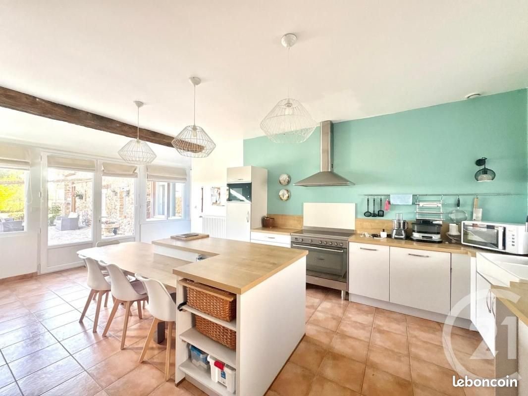 Maison à vendre, 292m², Saint-Hilaire-du-Maine