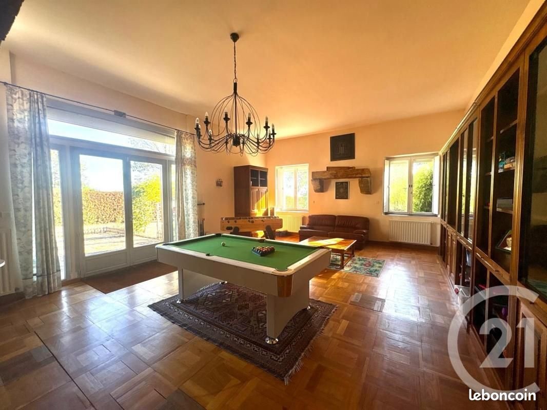 Maison à vendre, 292m², Saint-Hilaire-du-Maine