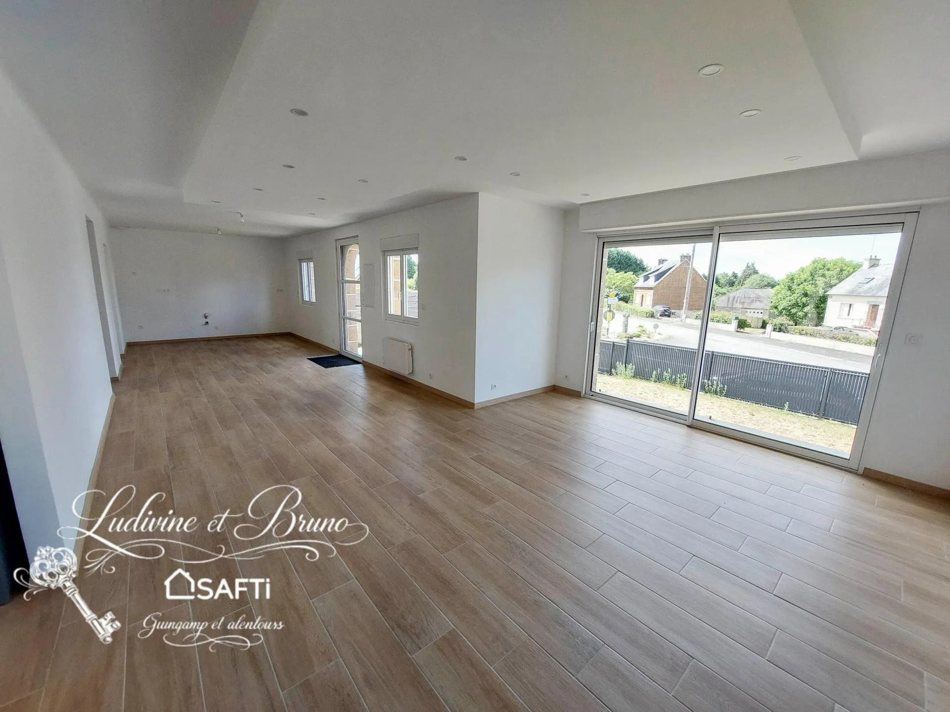 Maison à vendre, 151m², Belle-Isle-en-Terre