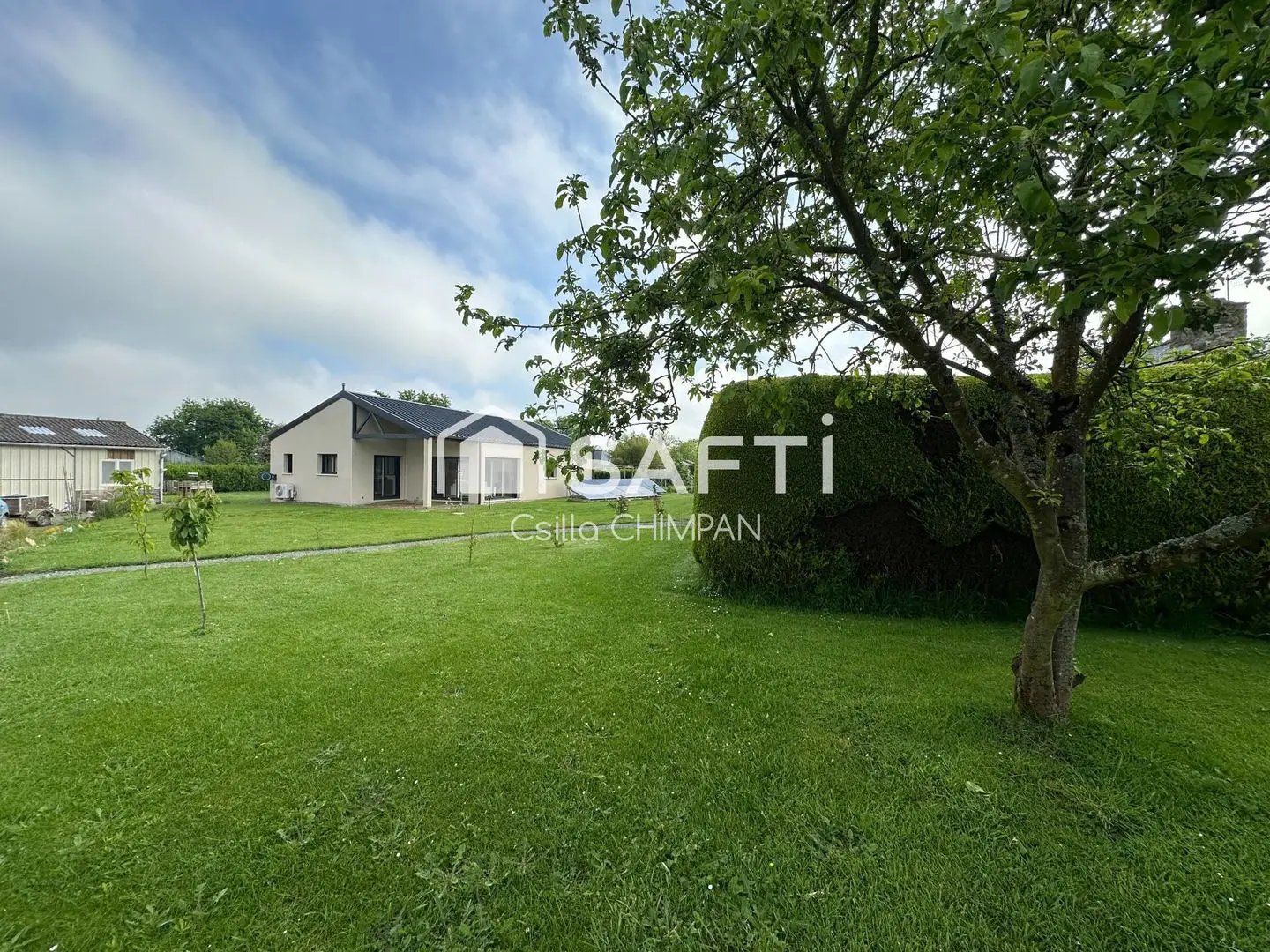 Maison à vendre, 112m², Kermoroc'h