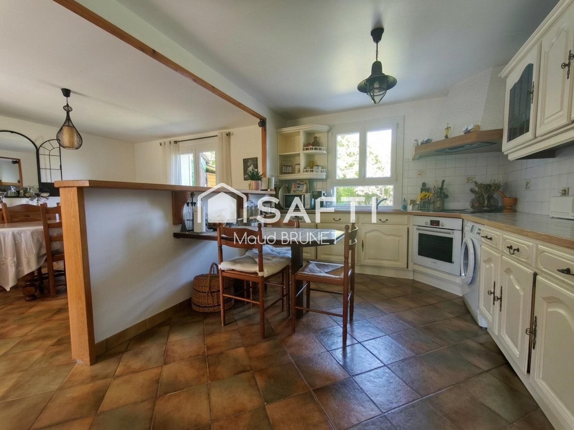 Maison à vendre, 101m², Dammartin-en-Serve